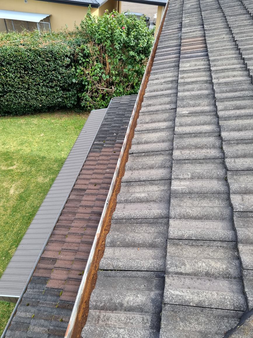 Gutter cleaning in the Hawkesbury — after
